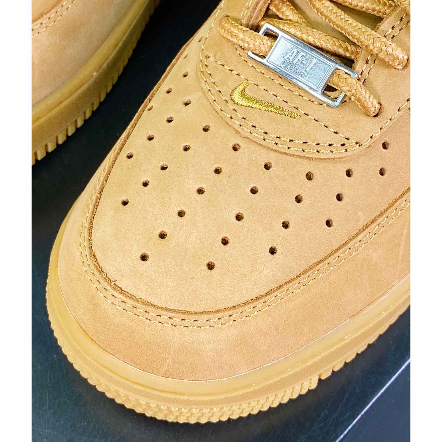 Supreme x Nike  Air Force 1 Low'07"Wheat Flax" Sneaker    DN1555-200 - 