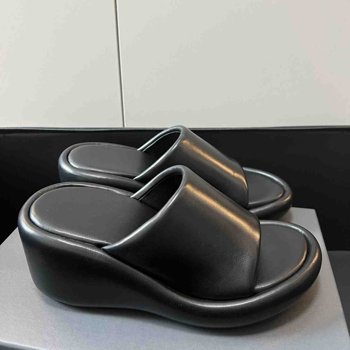 Balenciaga Black Rise Wedge Sandals - PerfectKickZ