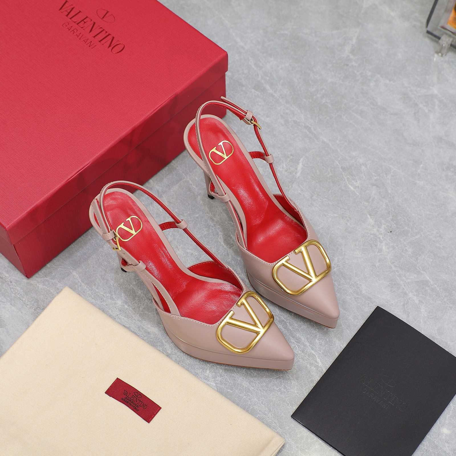 Valenti  VLogo Signature Calfskin Slingback Platform Pump - PerfectKickZ