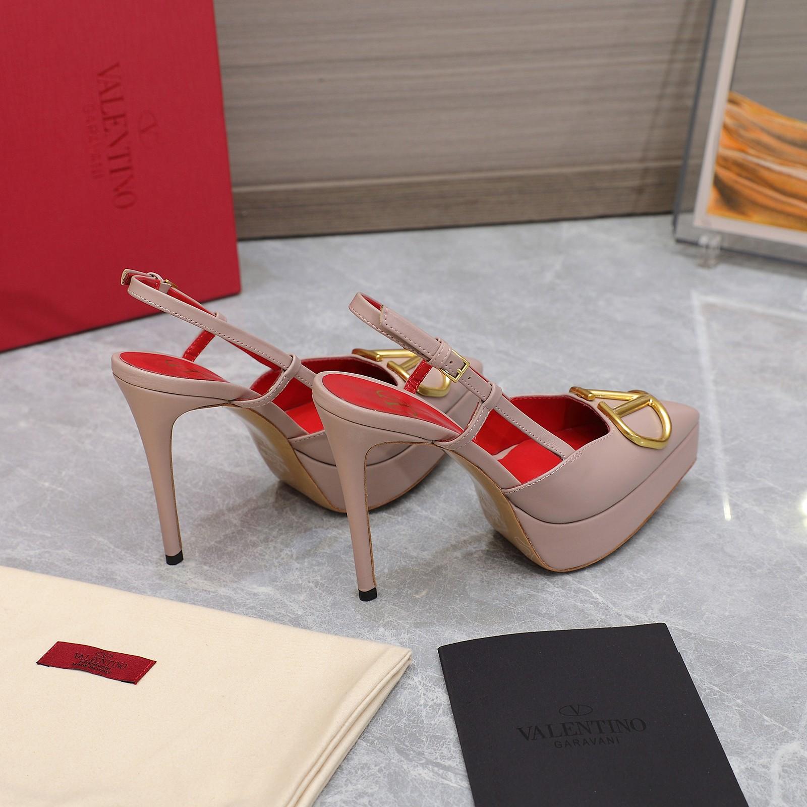 Valenti  VLogo Signature Calfskin Slingback Platform Pump - PerfectKickZ