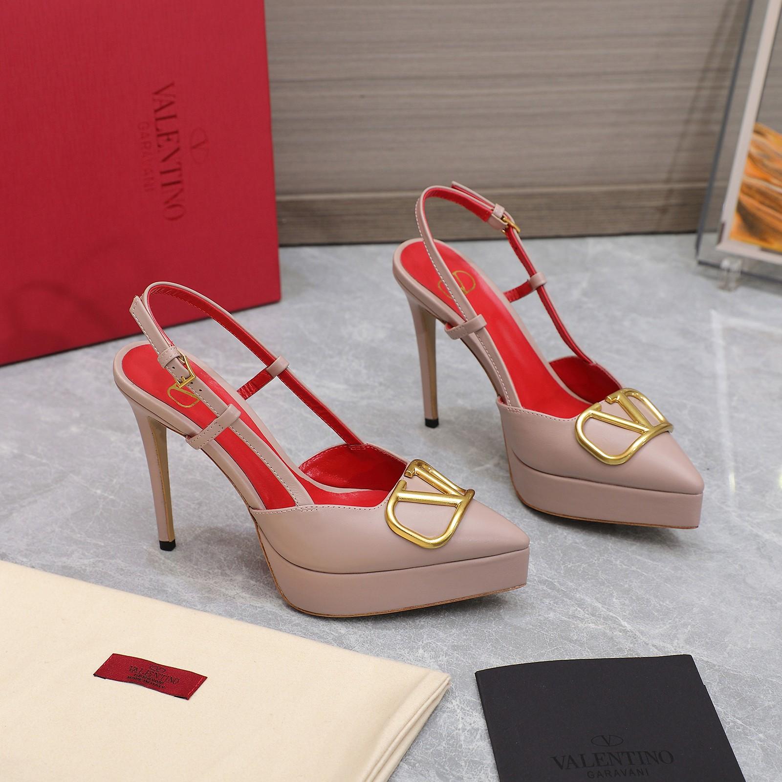Valenti  VLogo Signature Calfskin Slingback Platform Pump - PerfectKickZ