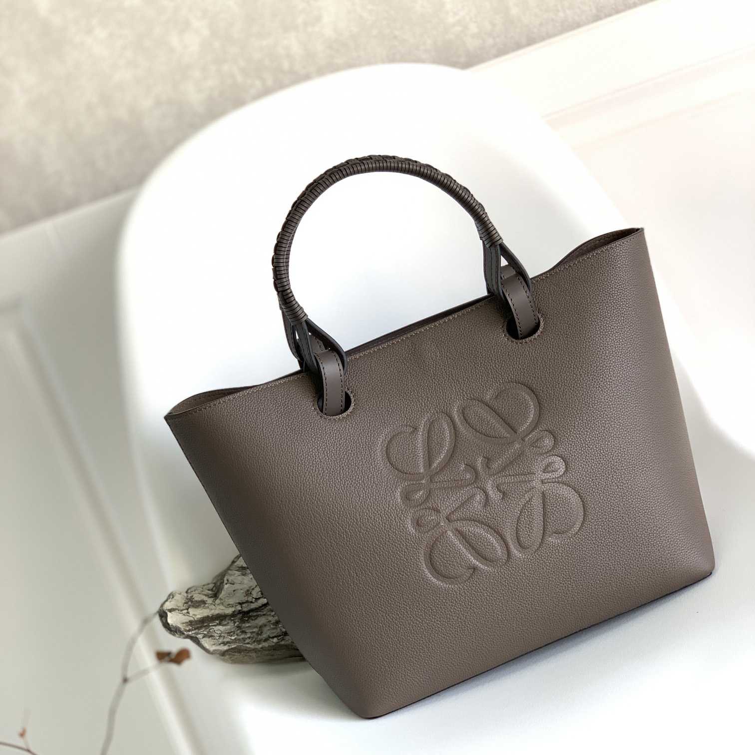 Loewe Small Anagram Tote Bag In Classic Calfskin(29-14-25CM ) - PerfectKickZ