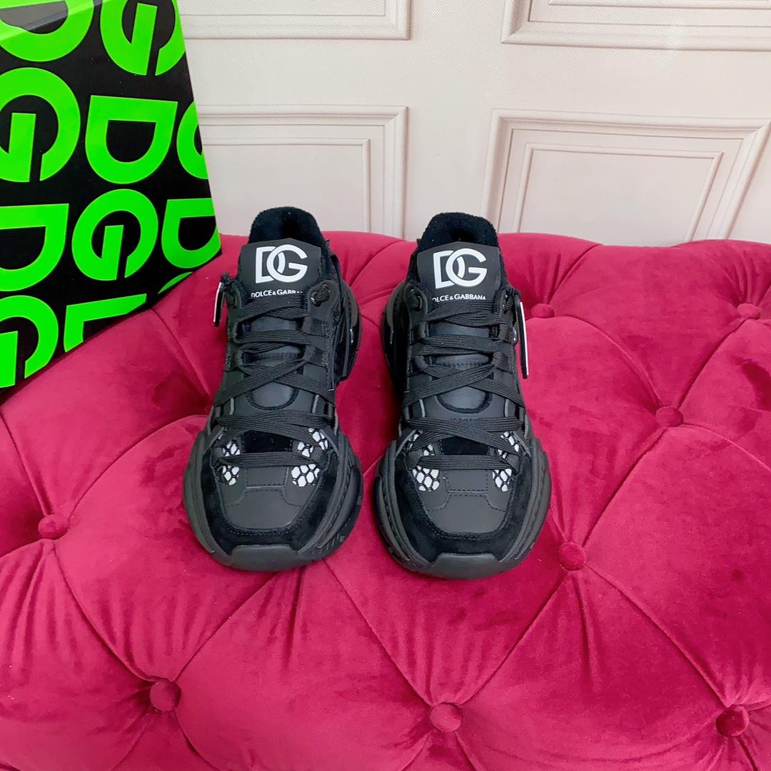 Dolce & Gabbana Mixed-Material Airmaster Sneakers - PerfectKickZ