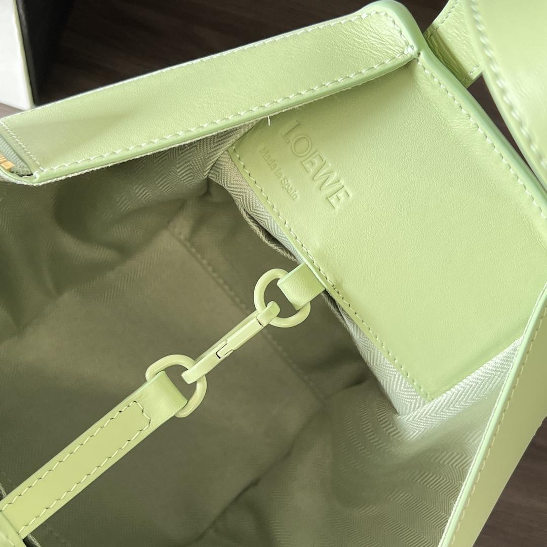 Loewe Compact Hammock In Satin Calfskin - PerfectKickZ