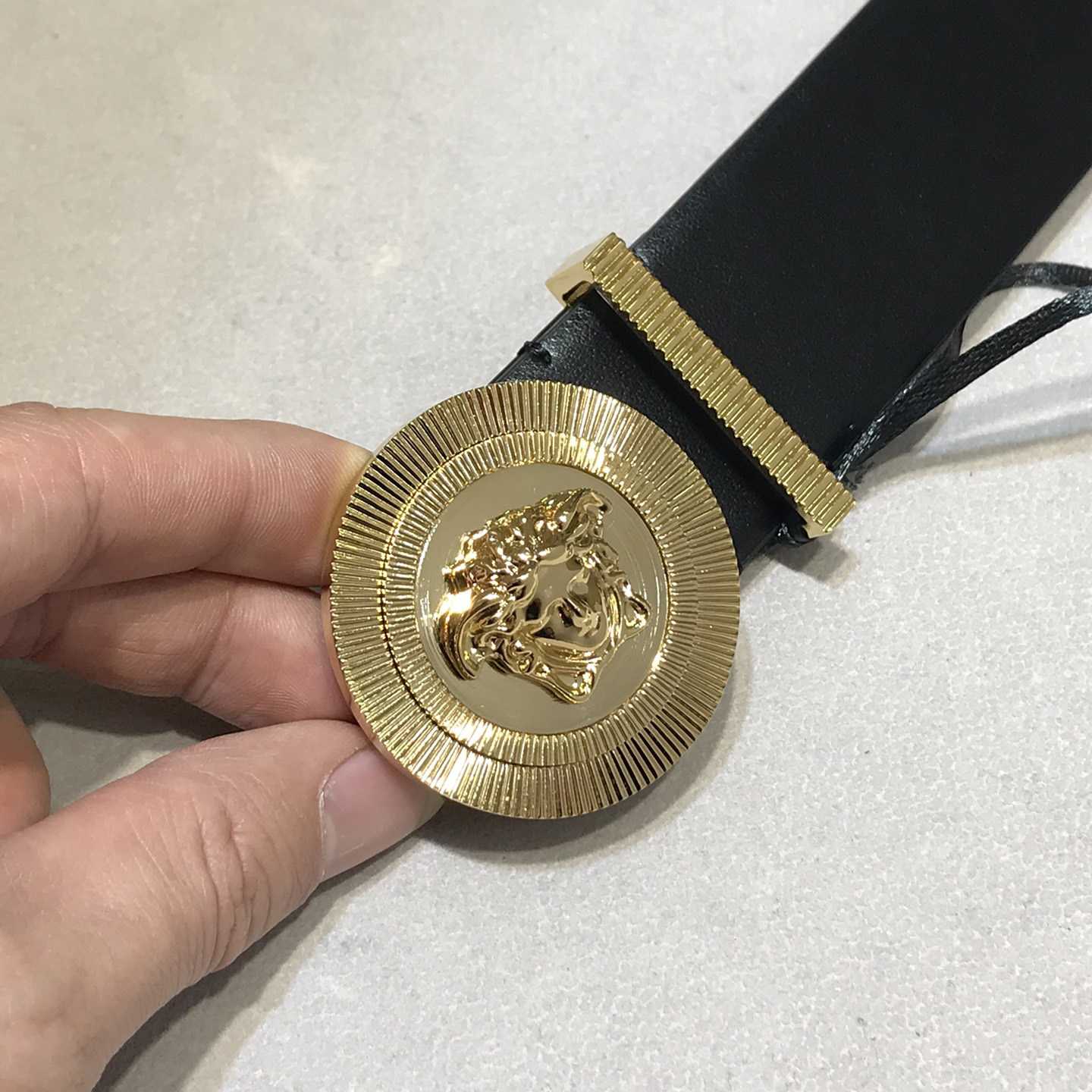 Versace Medusa Leathre Belt 38mm - PerfectKickZ