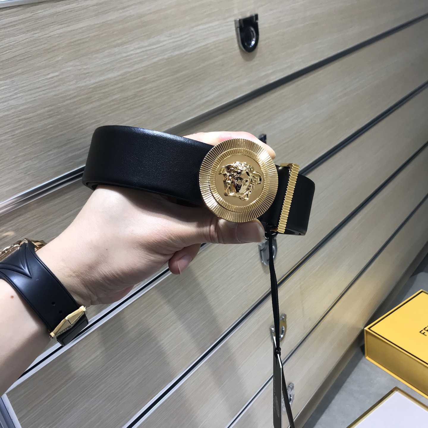 Versace Medusa Leathre Belt 38mm - PerfectKickZ