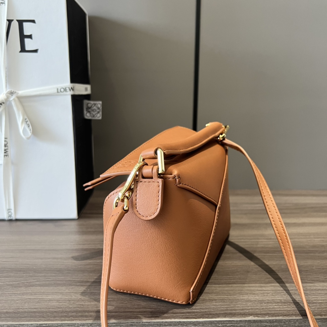 Loewe Mini Puzzle Edge Bag In degrade Nappa Calfskin - 
