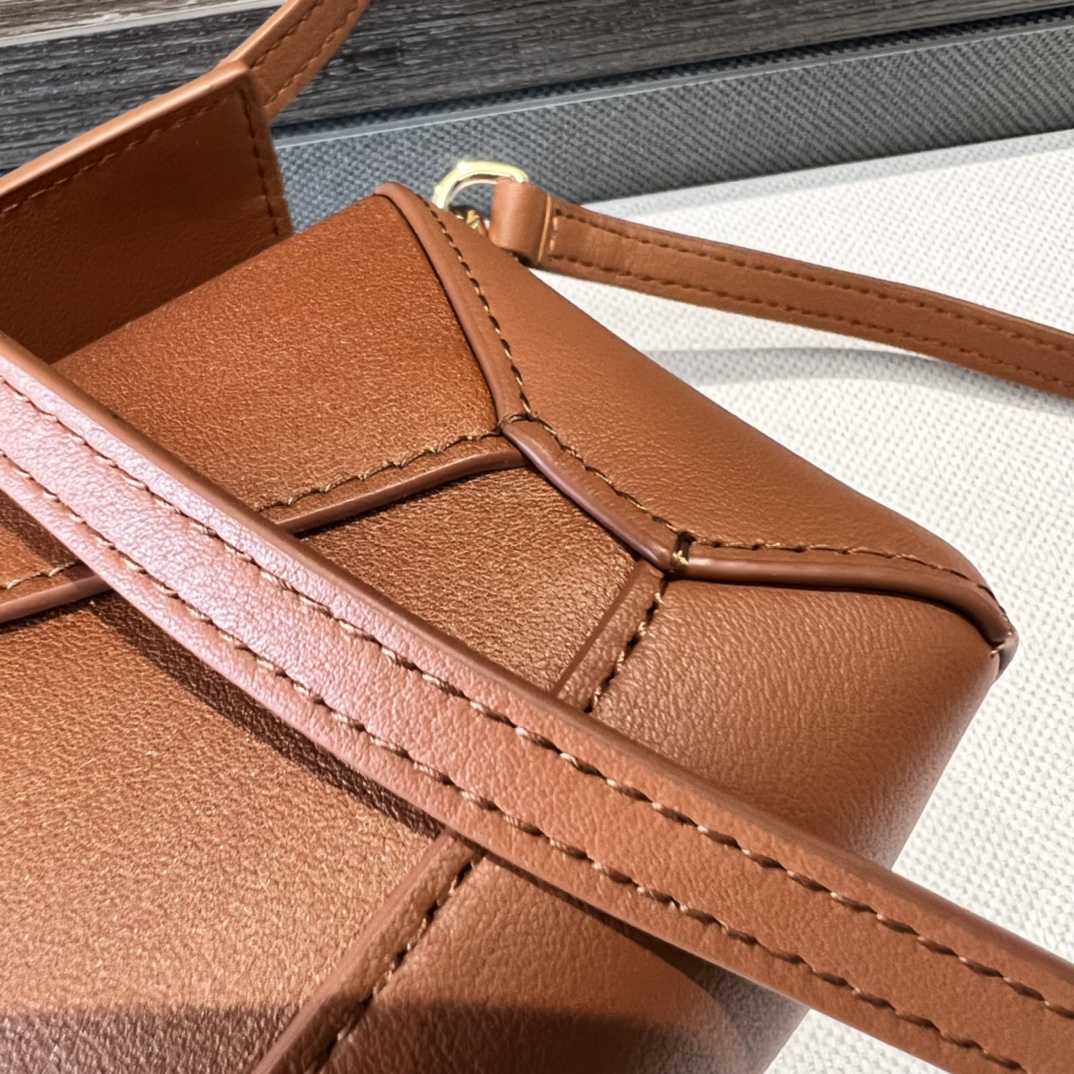 Loewe Mini Puzzle Edge Bag In degrade Nappa Calfskin - 