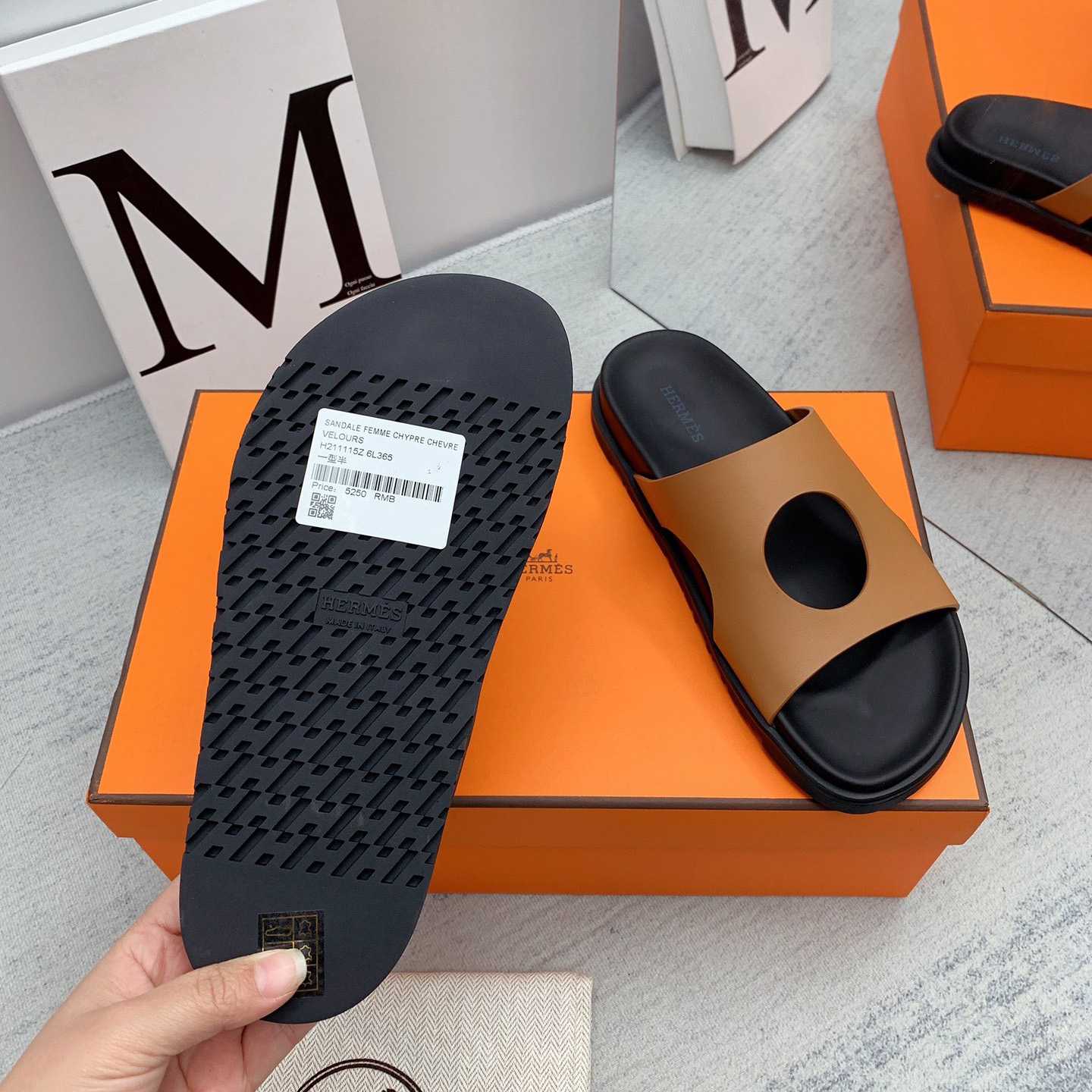 Hermes Edith Sandal - PerfectKickZ