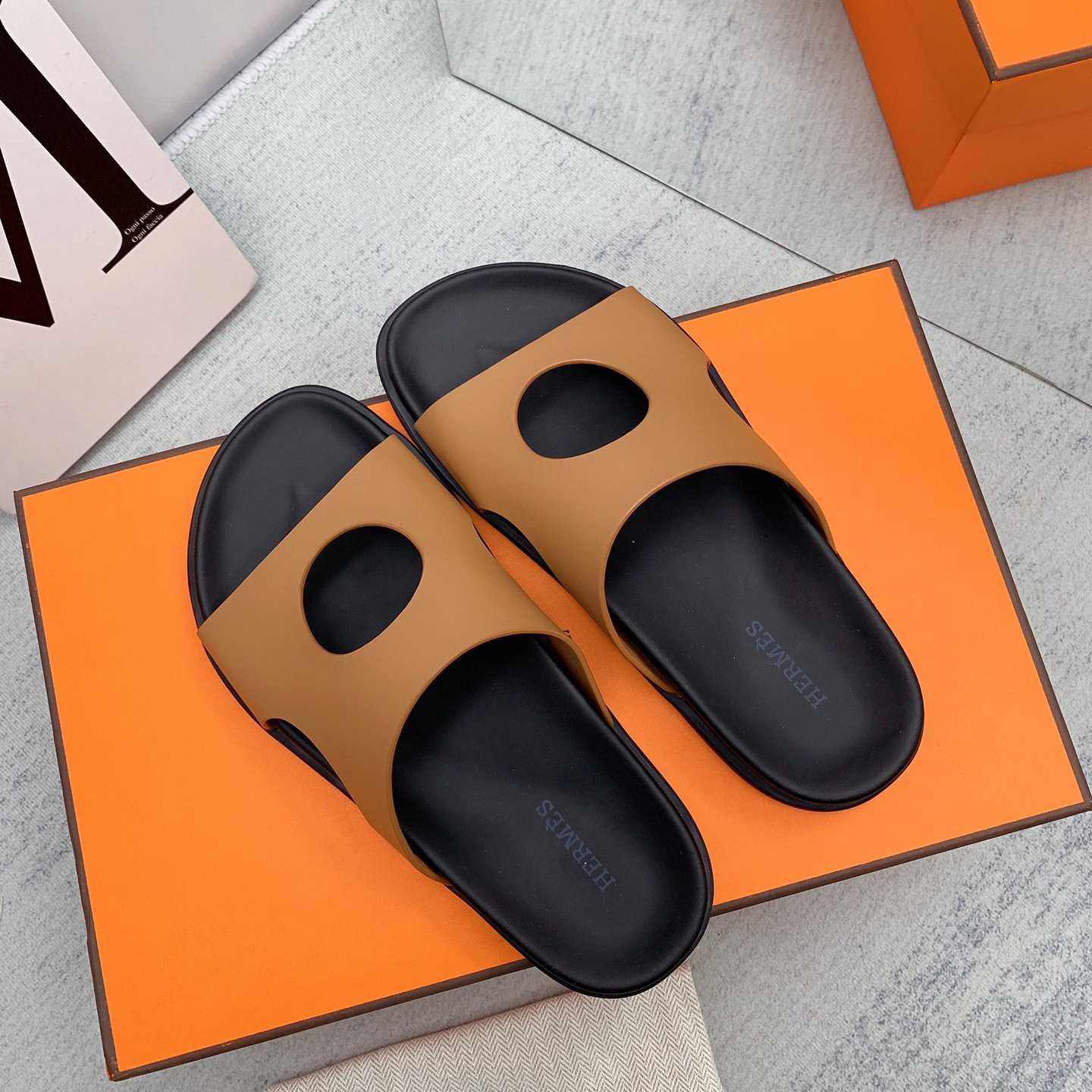 Hermes Edith Sandal - PerfectKickZ