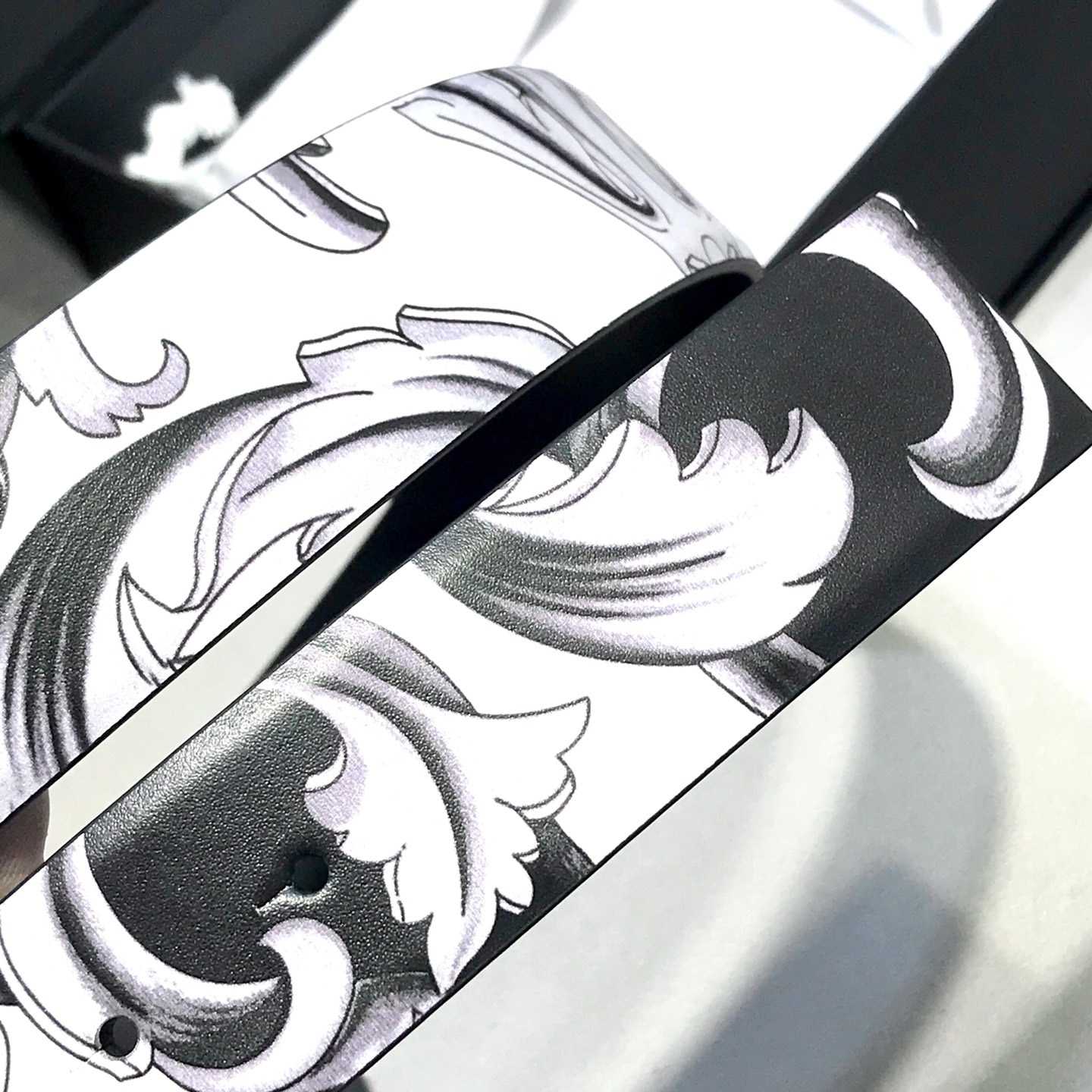 Versace La Medusa Silver Baroque Reversible Belt - PerfectKickZ