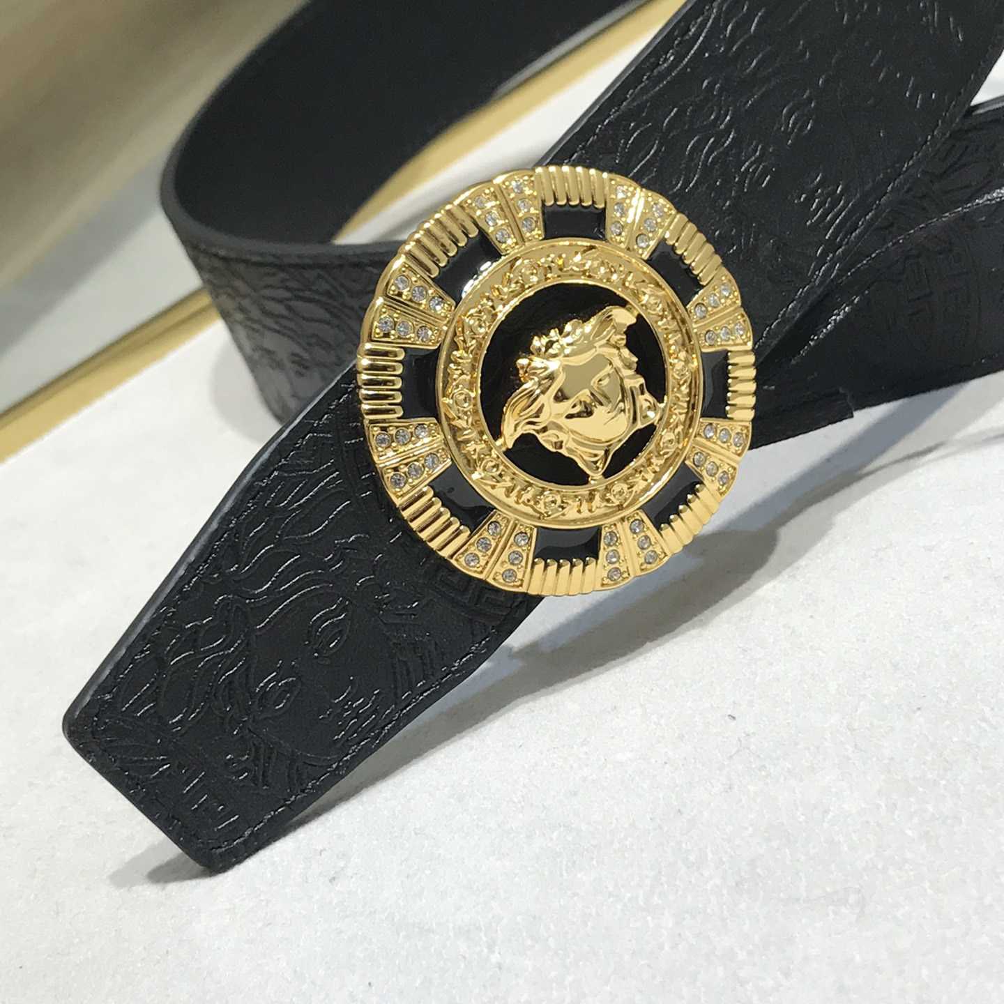 Versace Medusa Leathre Belt    39mm - PerfectKickZ