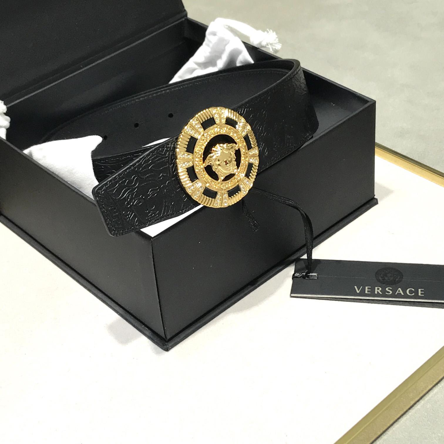Versace Medusa Leathre Belt    39mm - PerfectKickZ