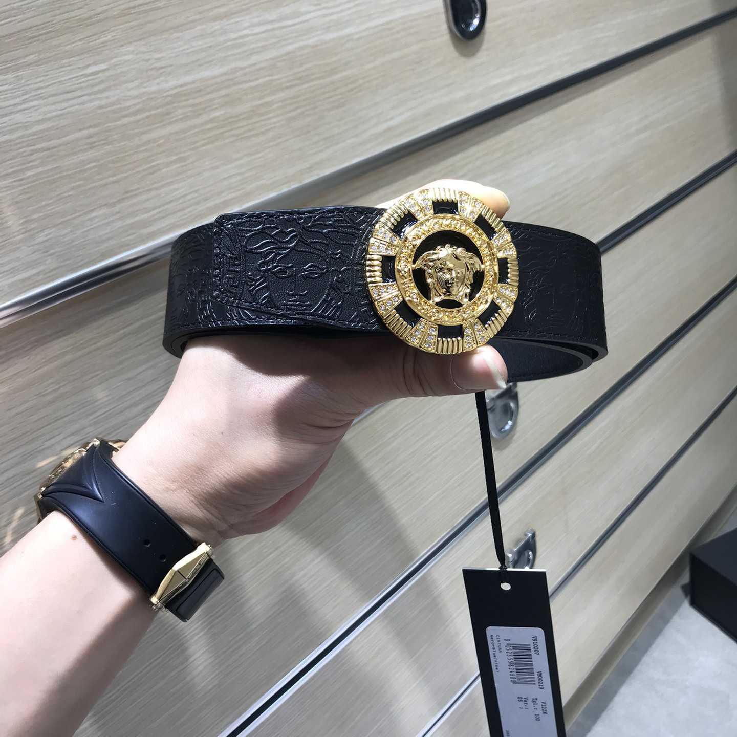 Versace Medusa Leathre Belt    39mm - PerfectKickZ