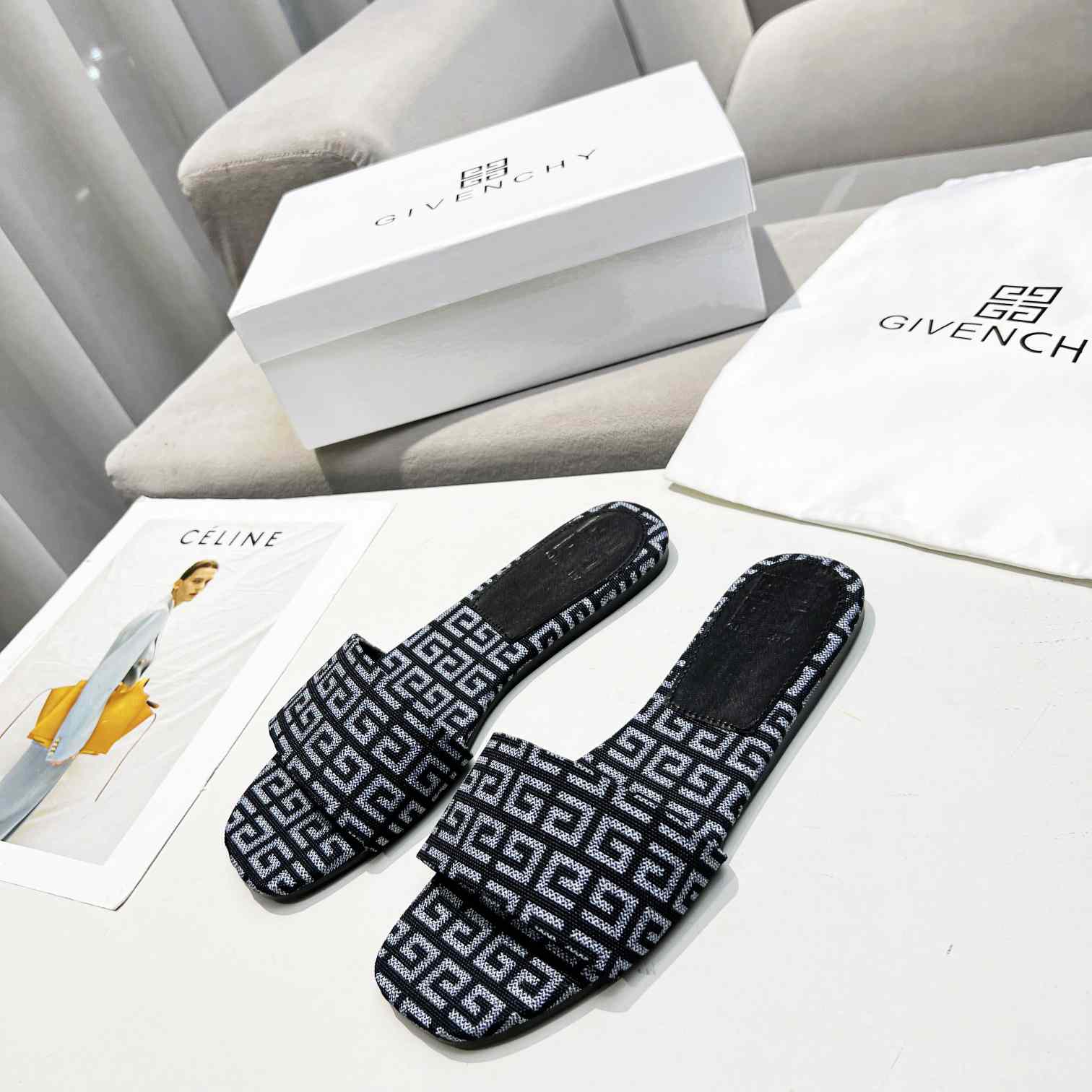 Givenchy 4G Flat Mule Sandals - PerfectKickZ