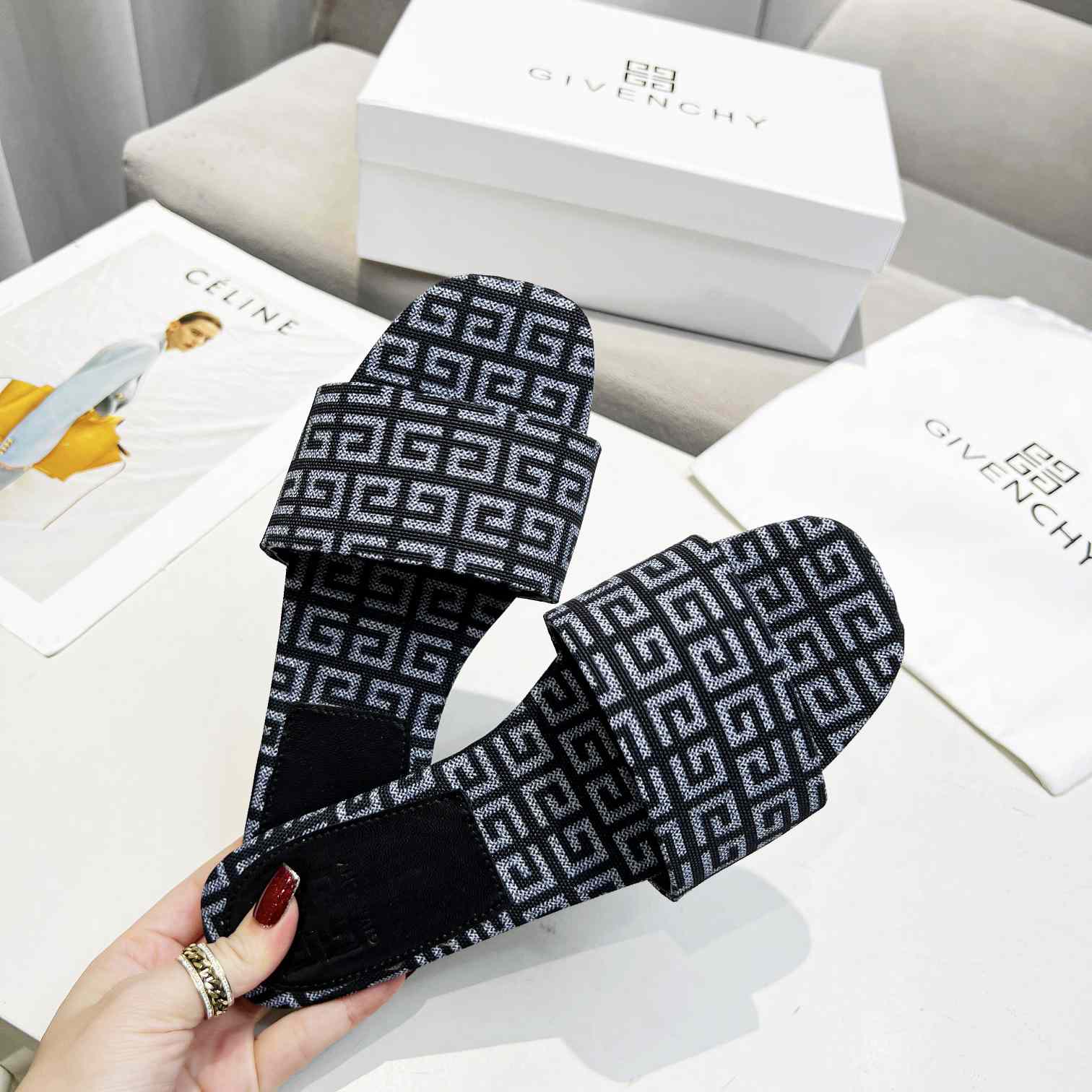 Givenchy 4G Flat Mule Sandals - PerfectKickZ