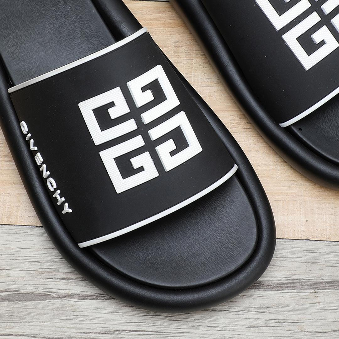 Givenchy 4G Logo Rubber Slides Sandals - PerfectKickZ