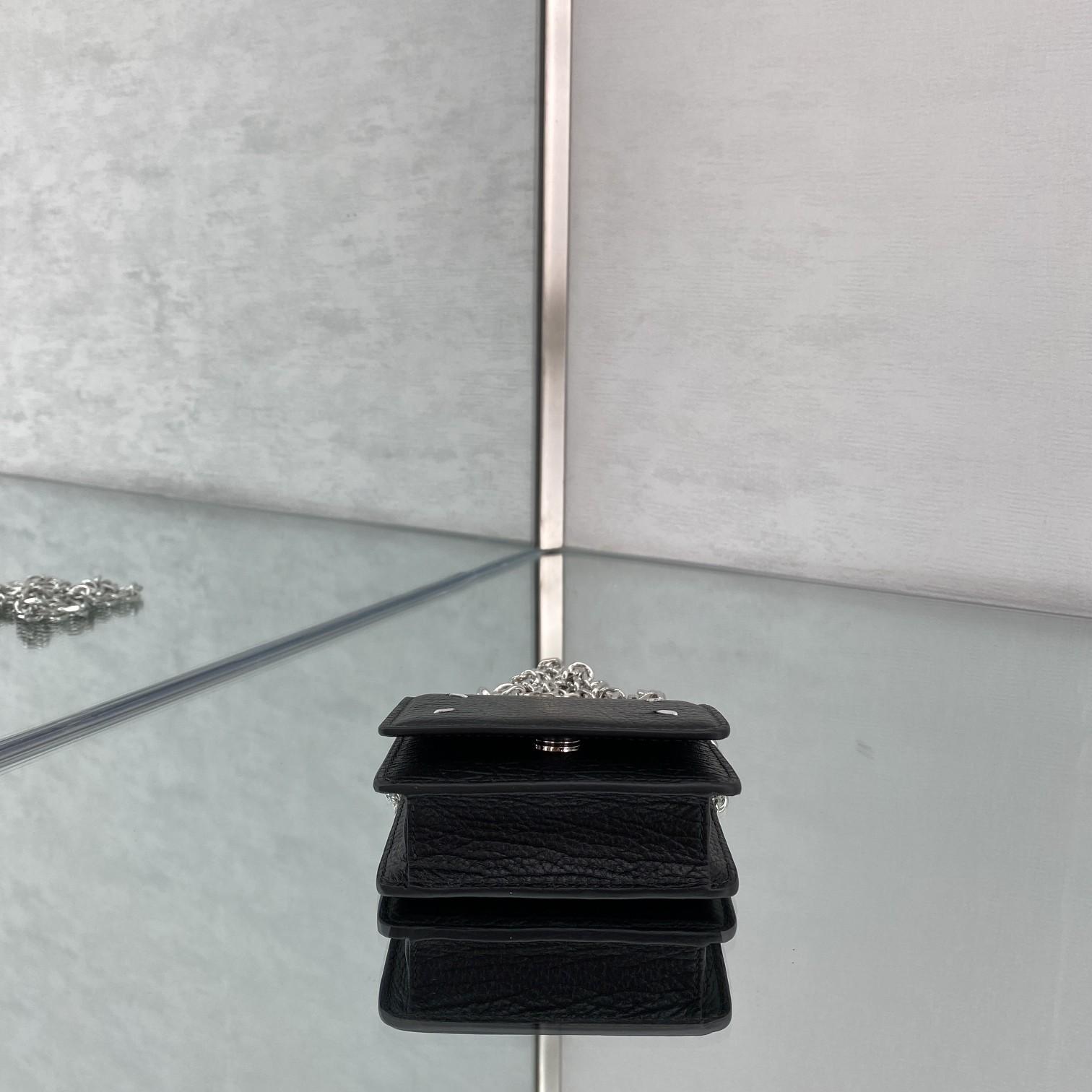 Maison Margiela Black Small Chain Strap Wallet Bag(10x9x3cmm) - PerfectKickZ