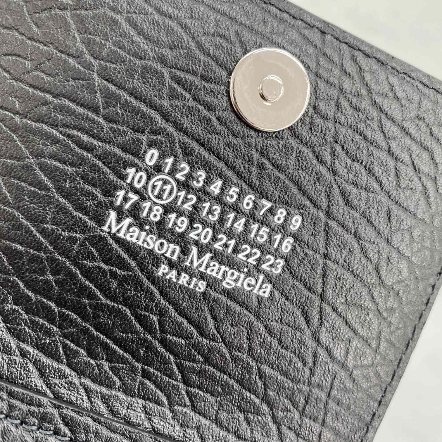 Maison Margiela Black Small Chain Strap Wallet Bag(10x9x3cmm) - PerfectKickZ