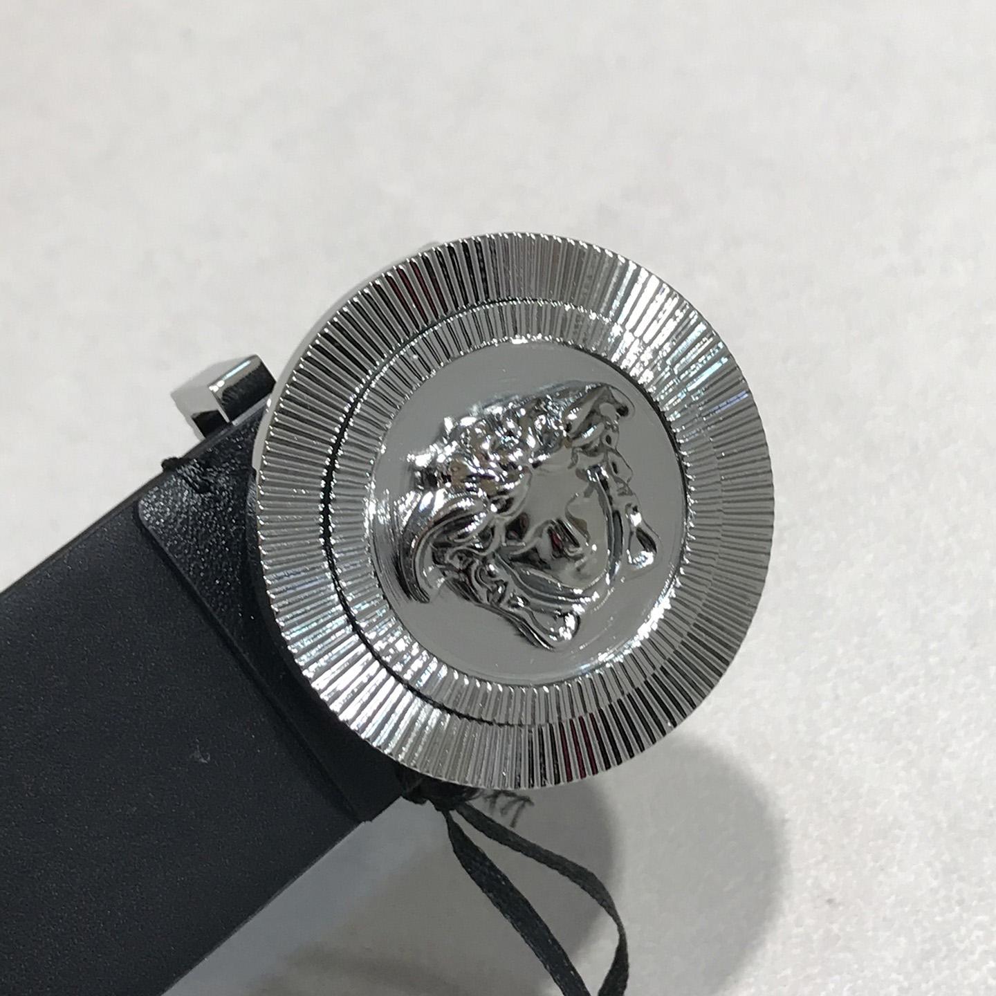 Versace Medusa Leathre Belt    38mm - PerfectKickZ