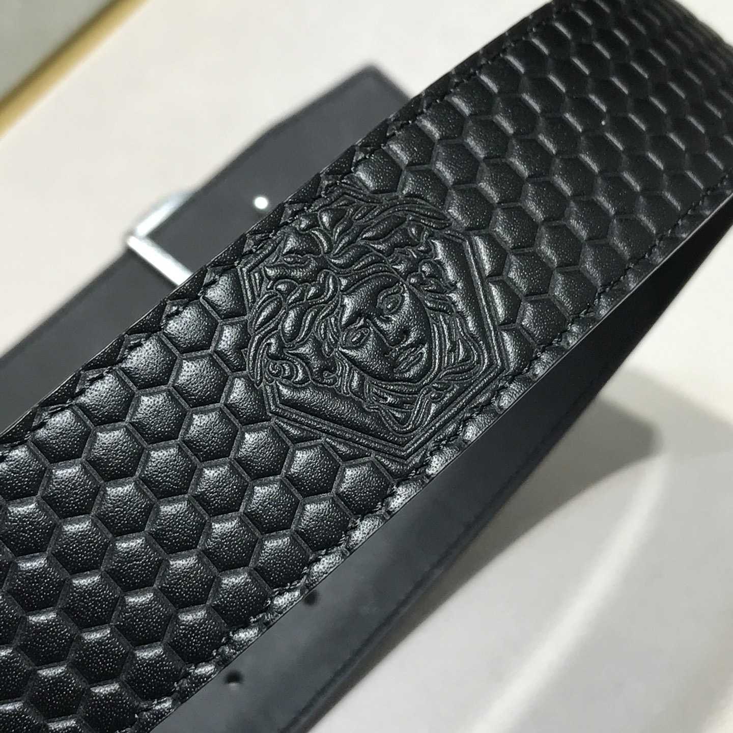 Versace Medusa Leathre Belt    39mm - PerfectKickZ