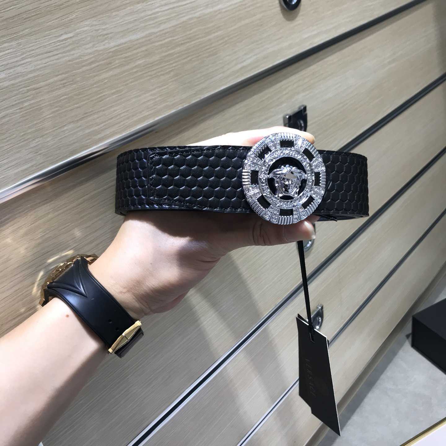 Versace Medusa Leathre Belt    39mm - PerfectKickZ