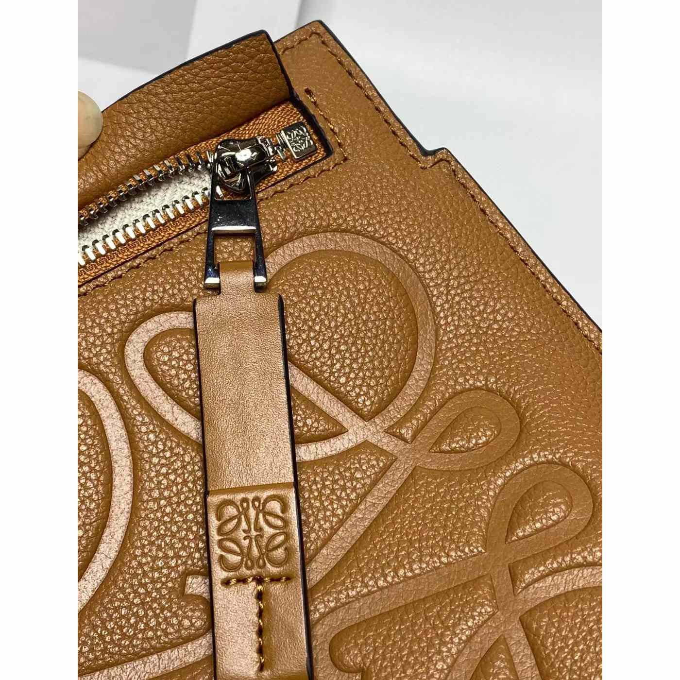 Loewe T Pouch In Grained Calfskin - PerfectKickZ