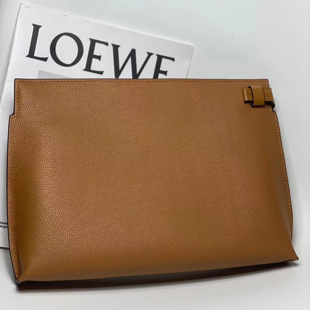 Loewe T Pouch In Grained Calfskin - PerfectKickZ