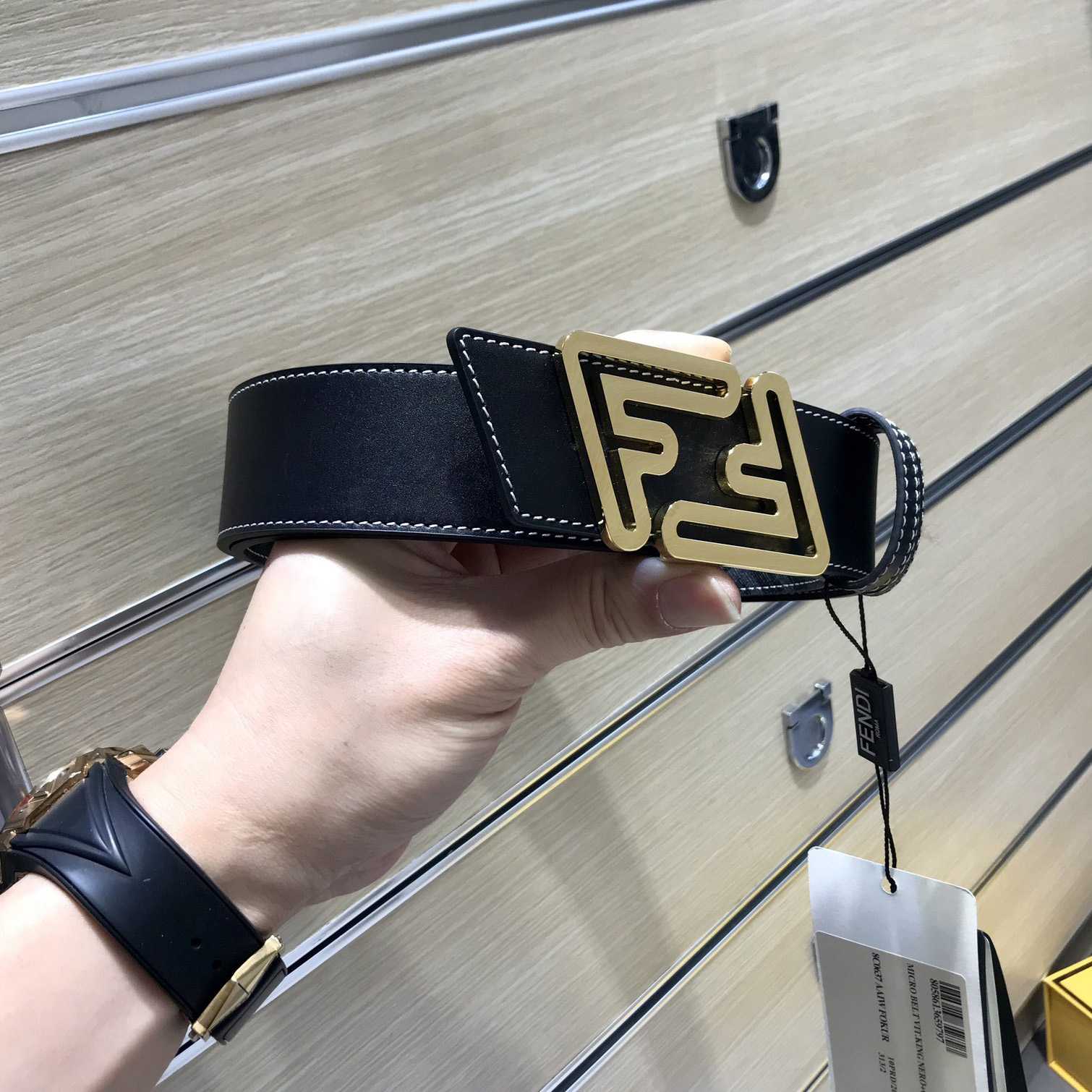 Fendi Black Leather Belt - PerfectKickZ