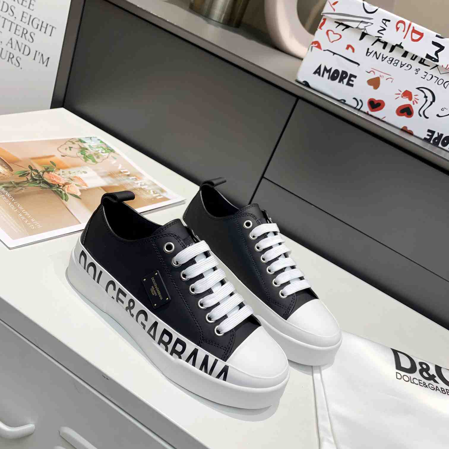 Dolce & Gabbana Calfskin Portofino Light Sneakers With Logo-Detailed Plate And Logo Print - PerfectKickZ