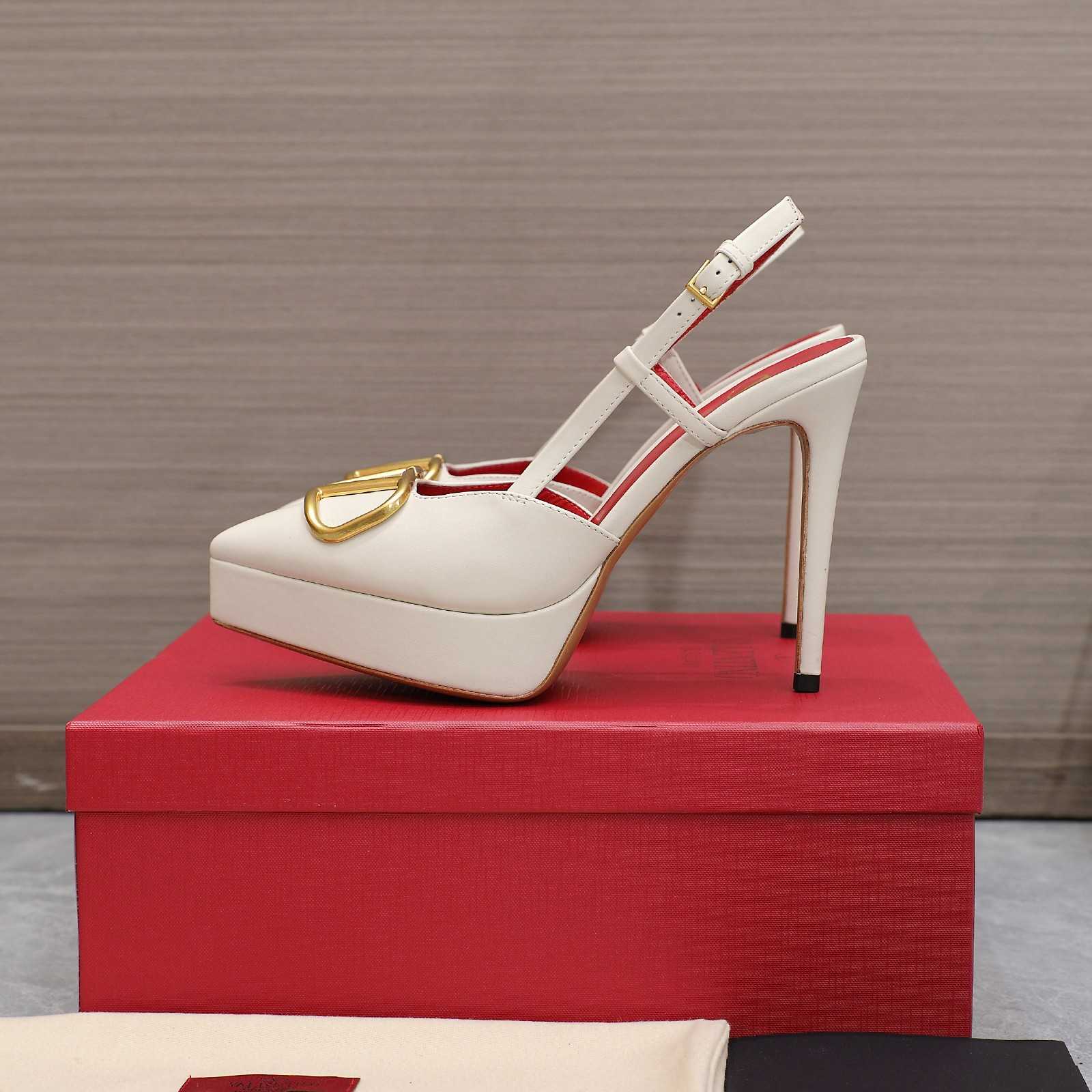 Valenti VLogo Signature Calfskin Slingback Platform Pump - PerfectKickZ