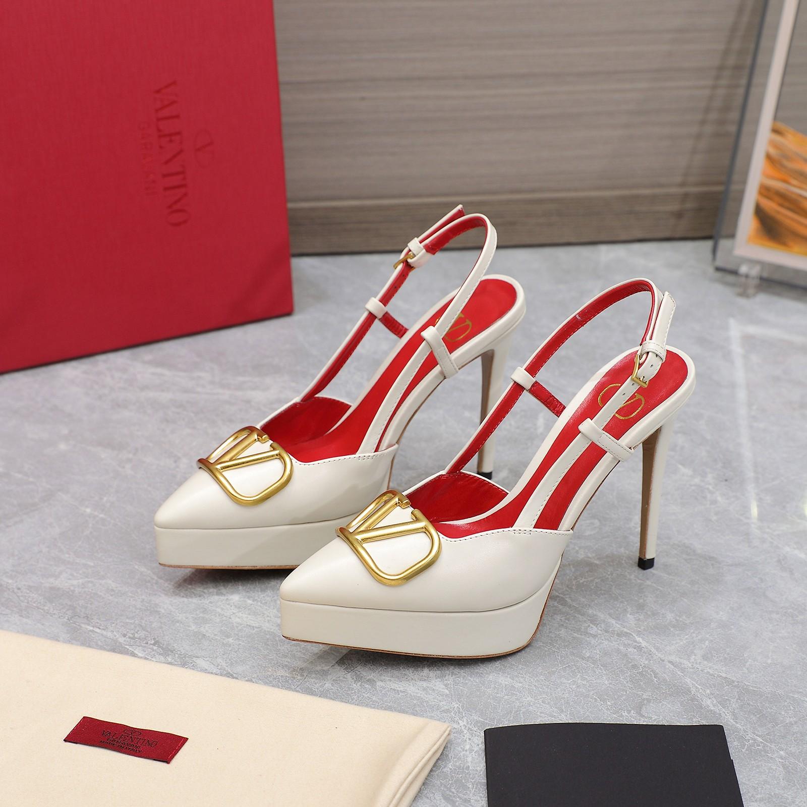 Valenti VLogo Signature Calfskin Slingback Platform Pump - PerfectKickZ