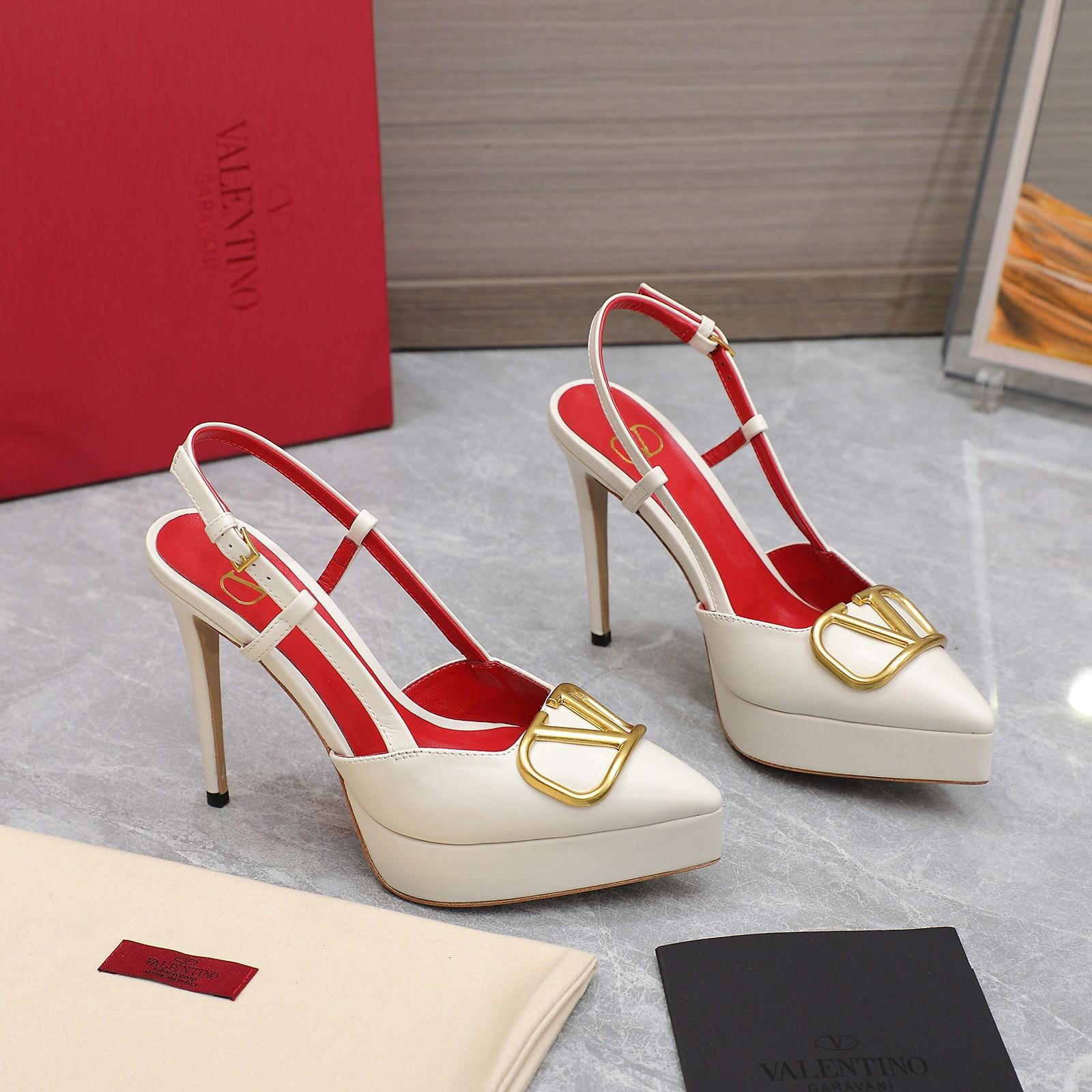 Valenti VLogo Signature Calfskin Slingback Platform Pump - PerfectKickZ