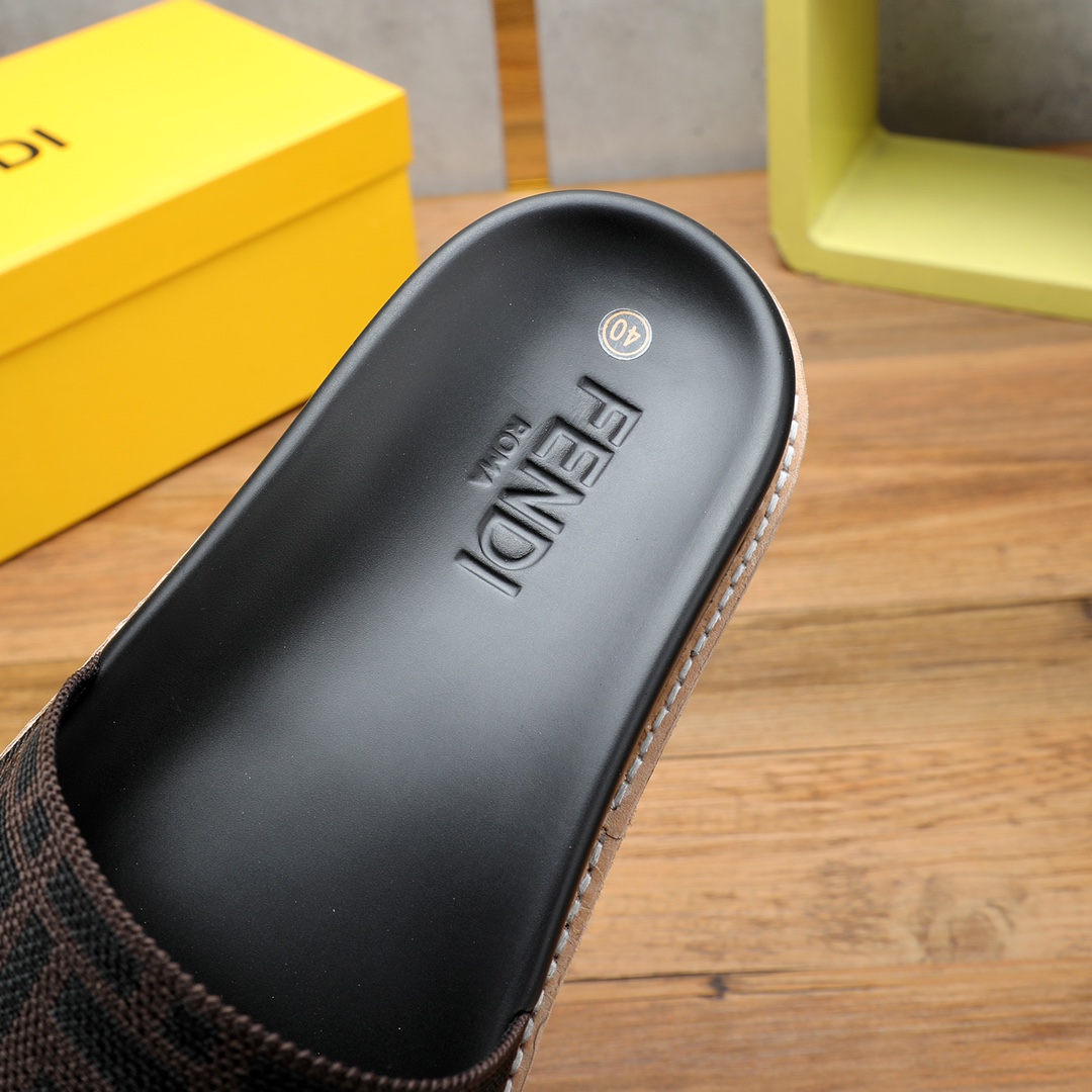 Fendi FF Logo Slides - PerfectKickZ