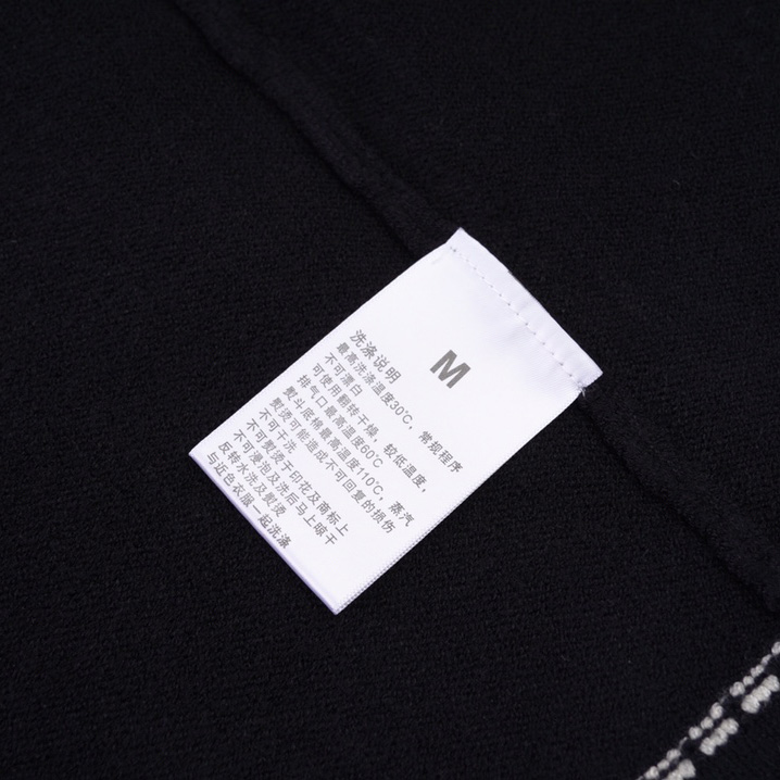 Saint Laurent Heart Sweater - 