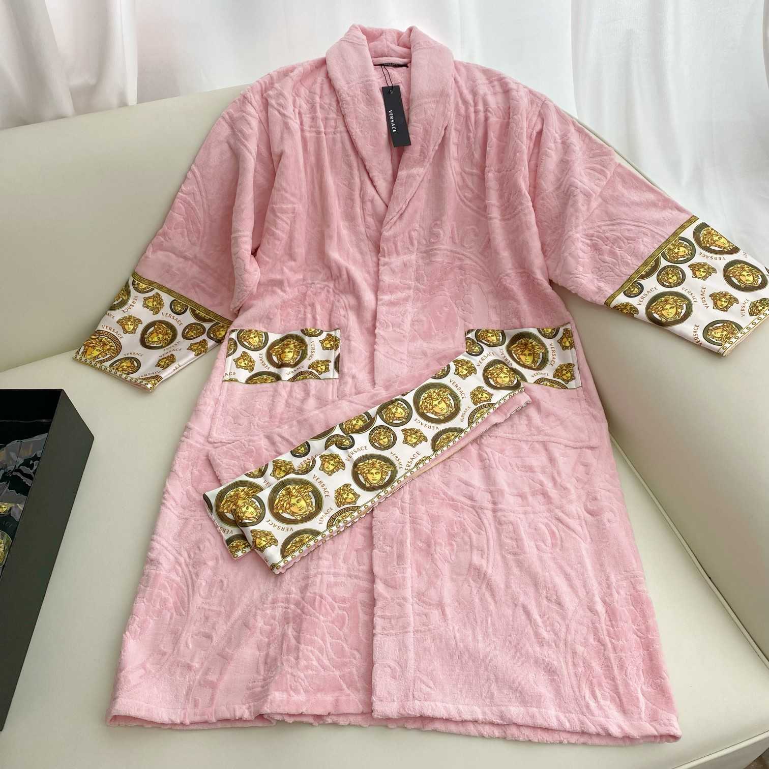 Versace Medusa Amplified Bathrobe(Uniform size) - PerfectKickZ