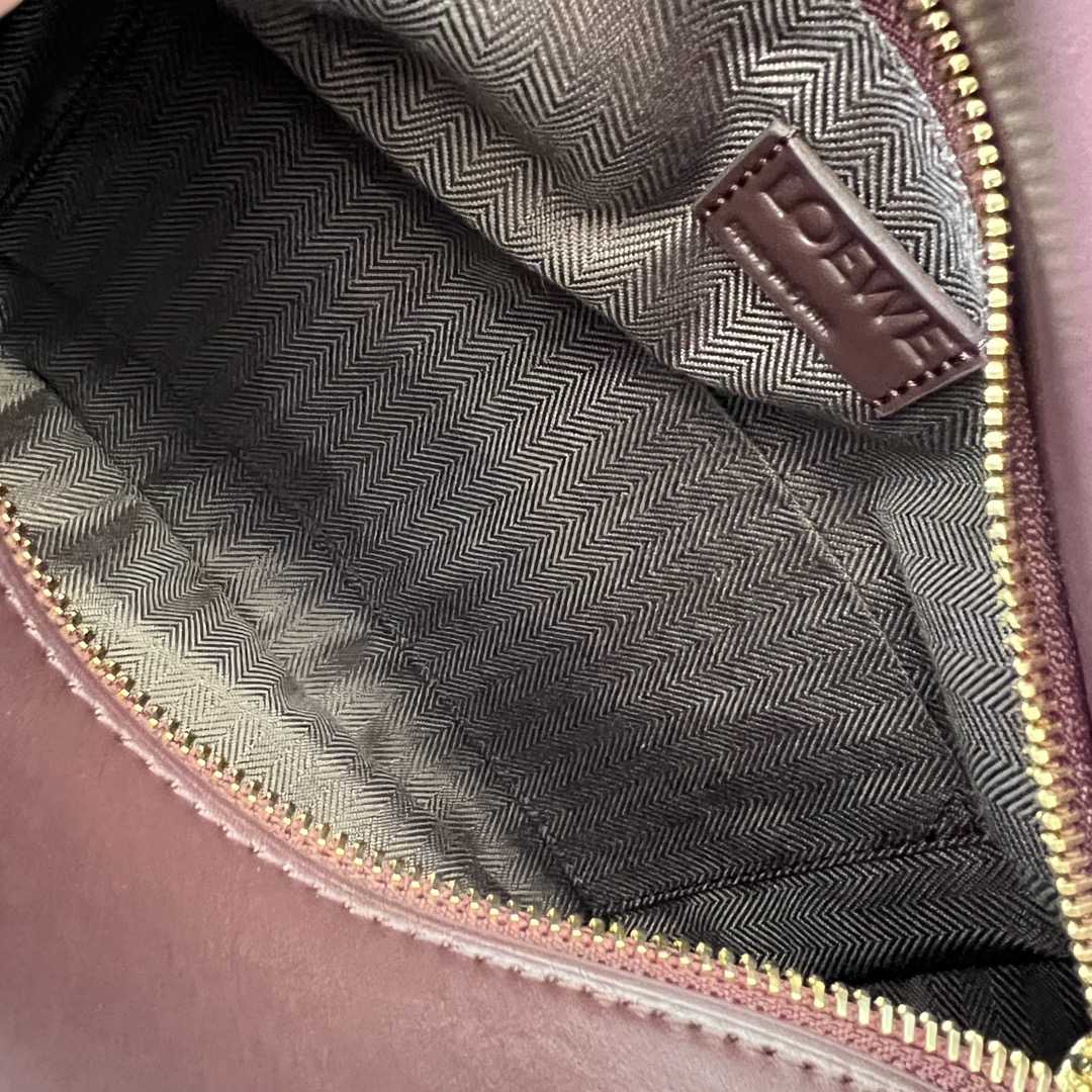 Loewe Small Puzzle Edge Bag In Satin Calfskin - PerfectKickZ