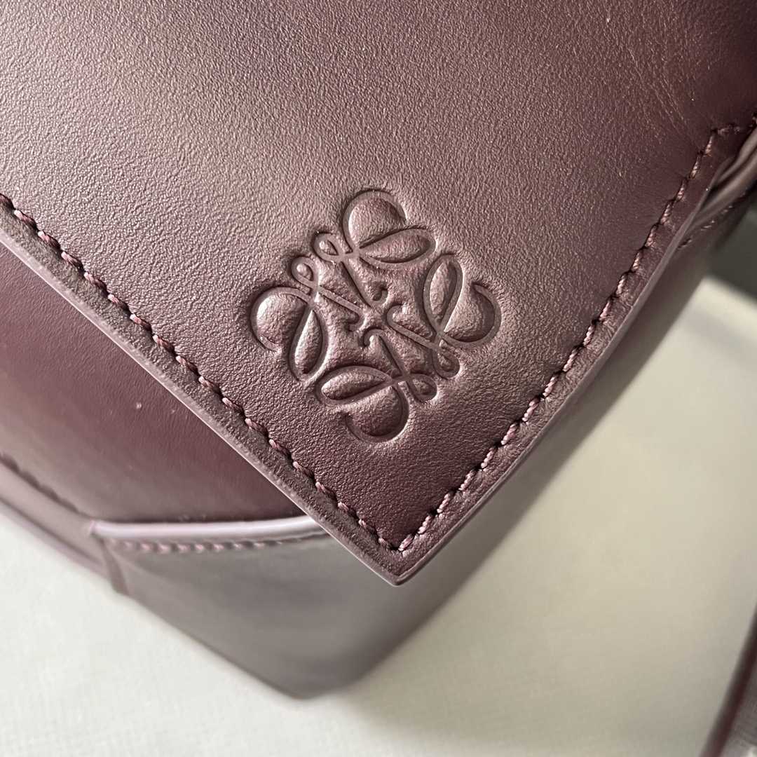 Loewe Small Puzzle Edge Bag In Satin Calfskin - PerfectKickZ