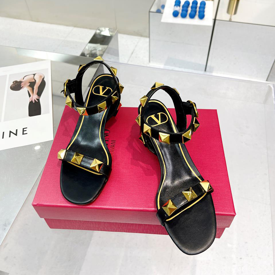 Valenti Roman Stud Calfskin Sandal   60mm - PerfectKickZ
