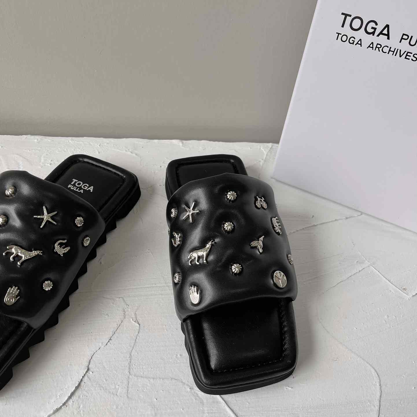 Toga Virilis Leather Slides - PerfectKickZ