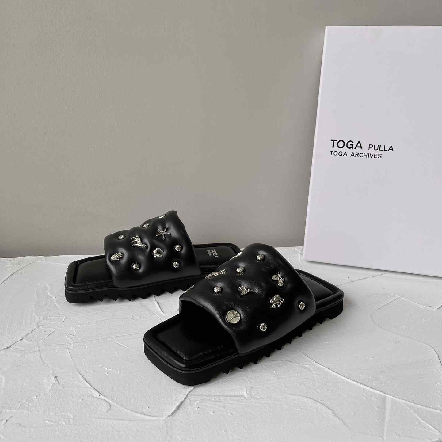 Toga Virilis Leather Slides - PerfectKickZ