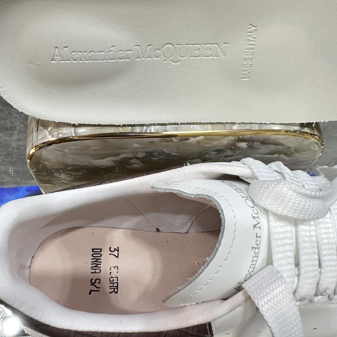 Alexander Mqueen Oversized Sneaker In White - PerfectKickZ