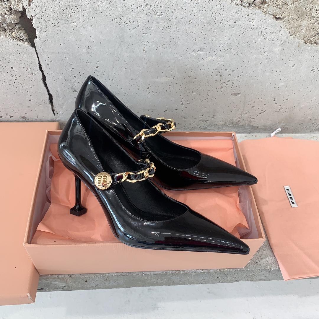Miu Miu Patent Leather Pumps - PerfectKickZ