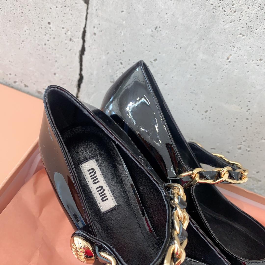 Miu Miu Patent Leather Pumps - PerfectKickZ