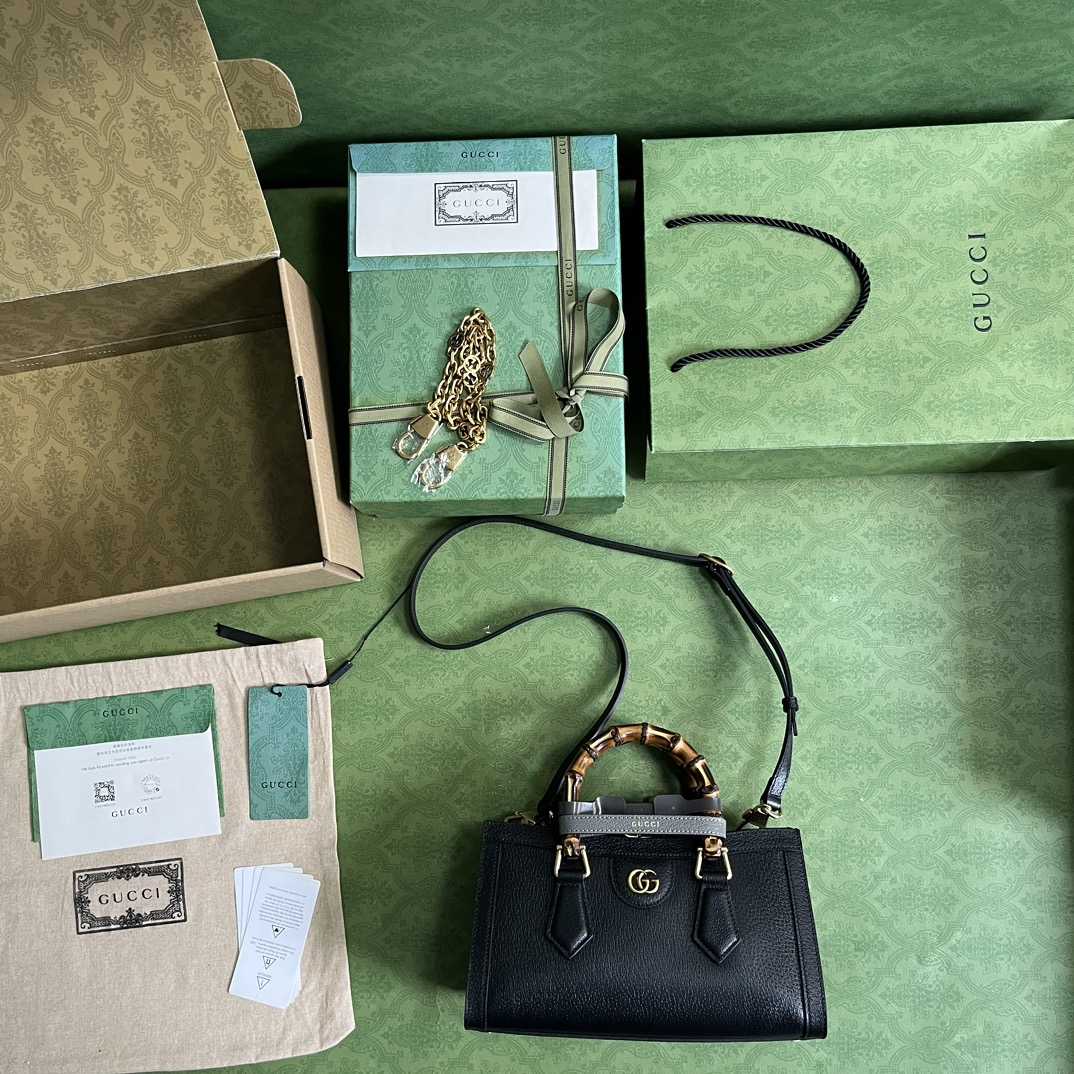Gucci Diana Small Shoulder Bag(27*15.5*11cm) - PerfectKickZ