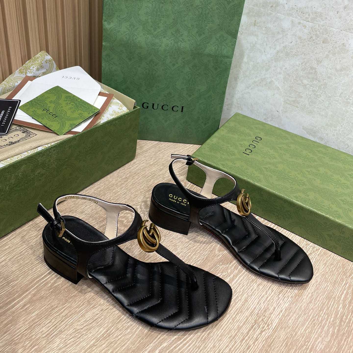 Gucci Women's Double G Sandal - PerfectKickZ