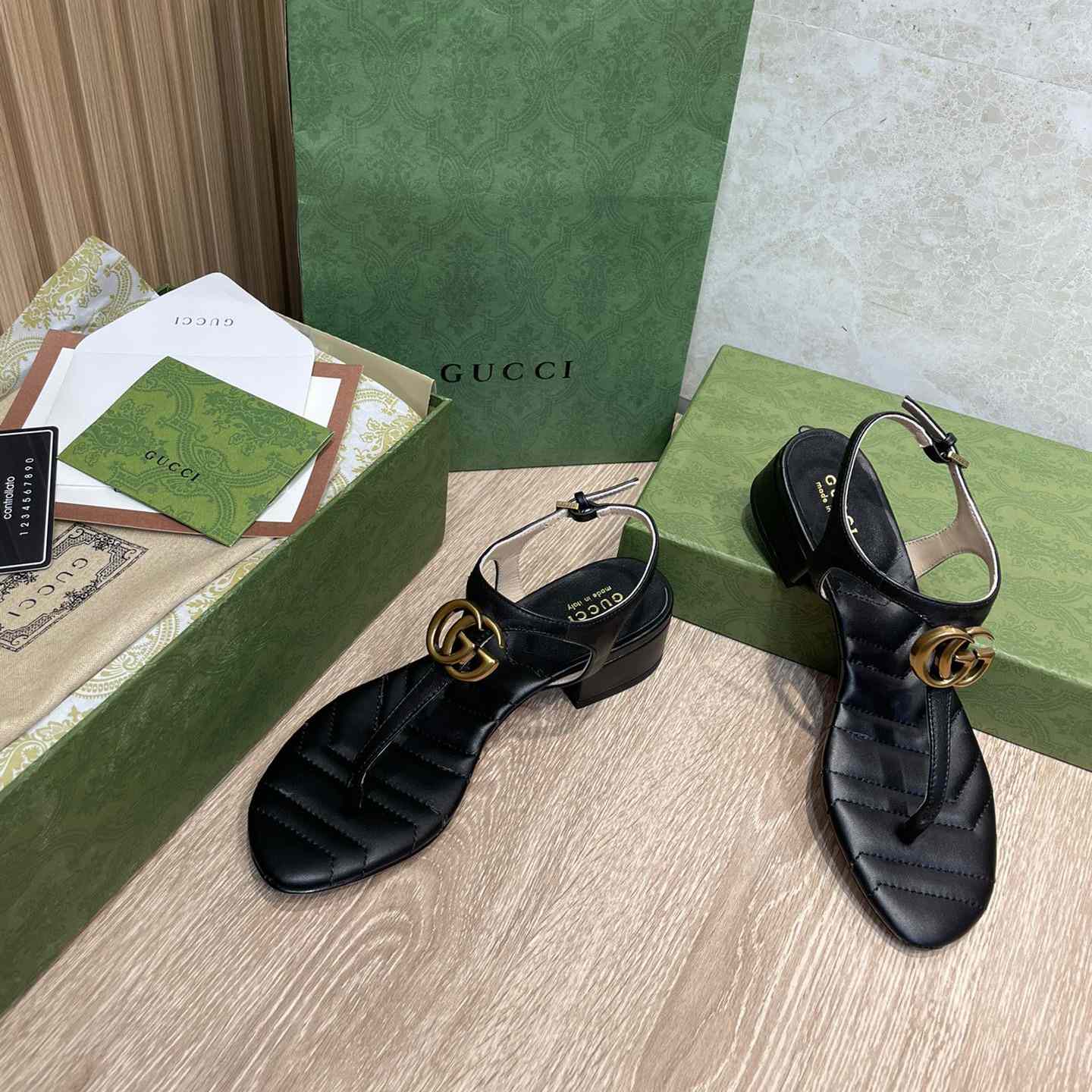 Gucci Women's Double G Sandal - PerfectKickZ