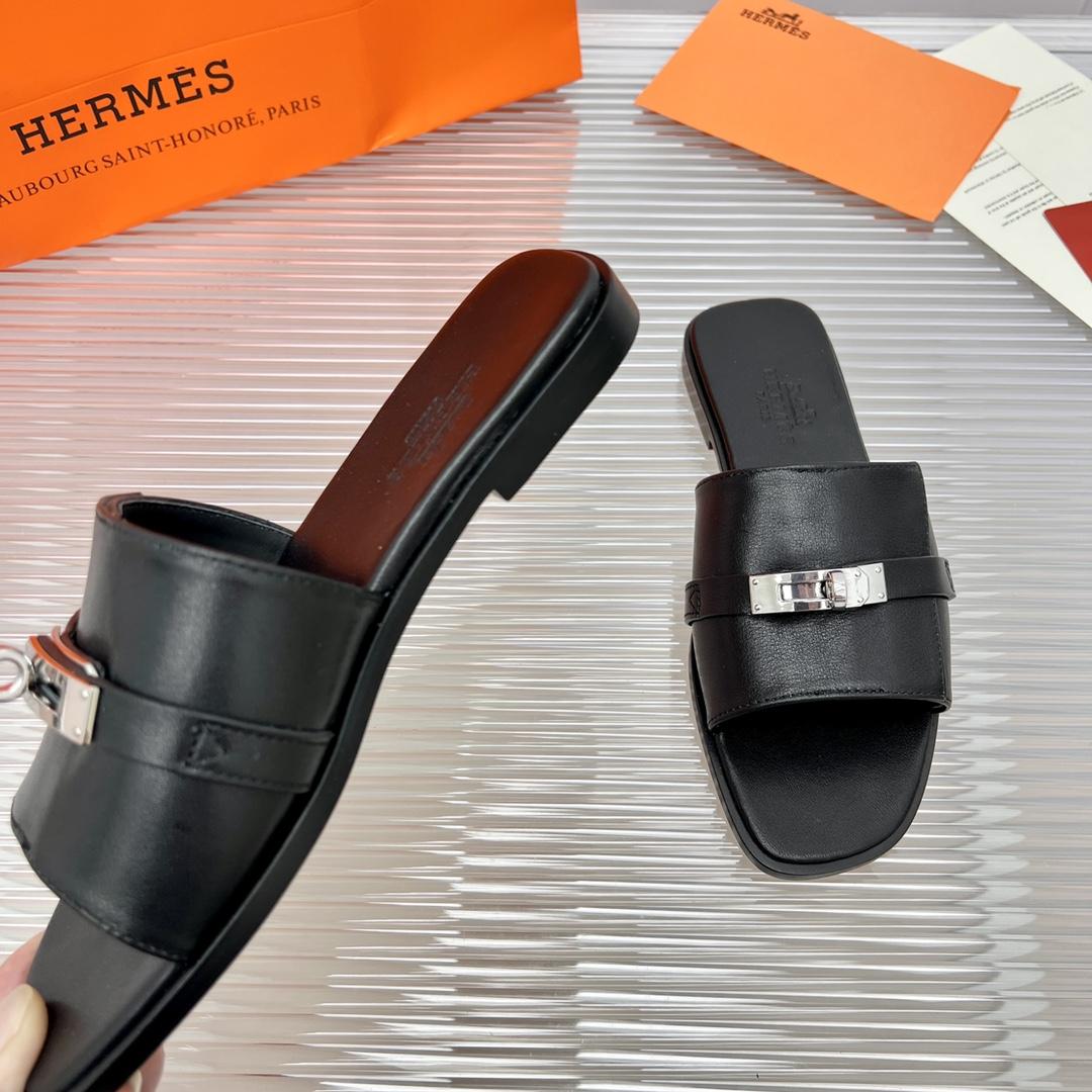 Hermes Giulia Sandal - 
