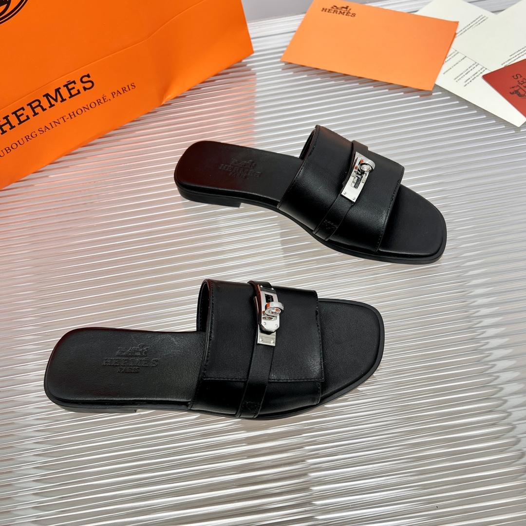 Hermes Giulia Sandal - 