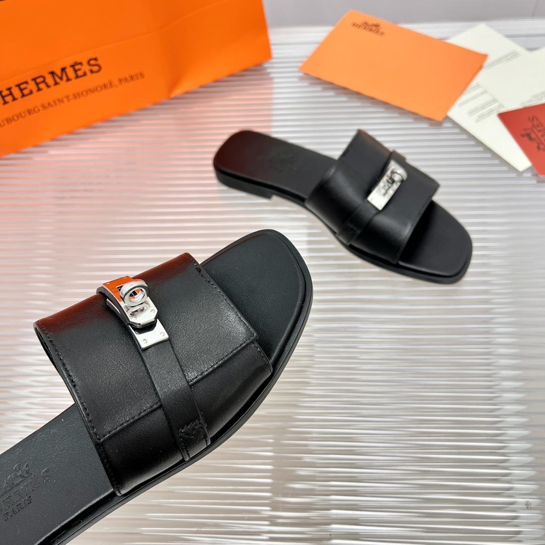 Hermes Giulia Sandal - 